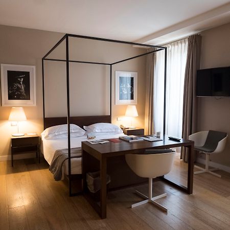 Escalus Luxury Suites Verona Ngoại thất bức ảnh