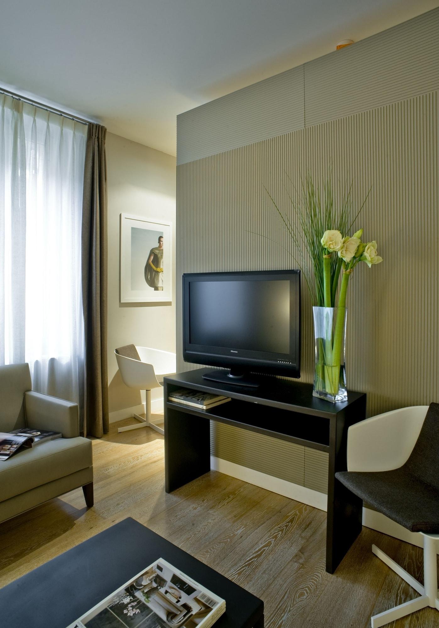 Escalus Luxury Suites Verona Phòng bức ảnh