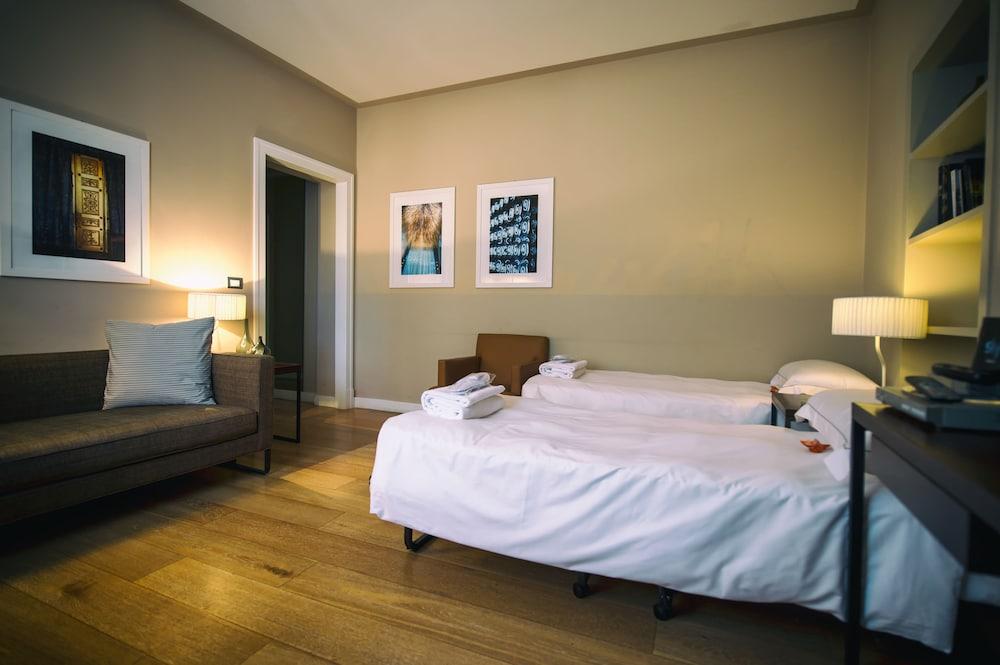 Escalus Luxury Suites Verona Ngoại thất bức ảnh