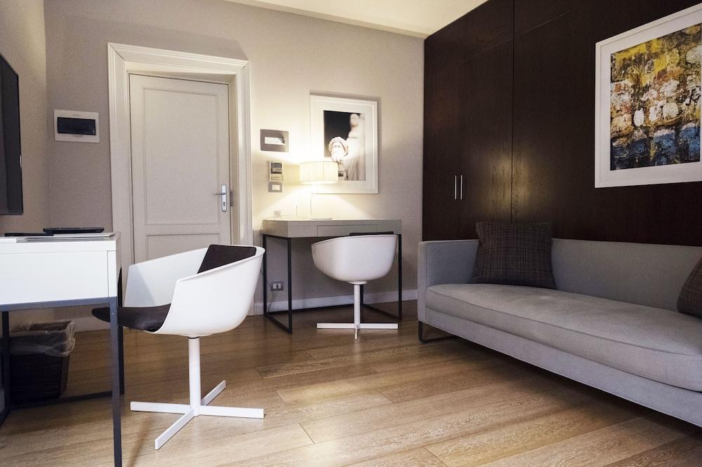 Escalus Luxury Suites Verona Ngoại thất bức ảnh