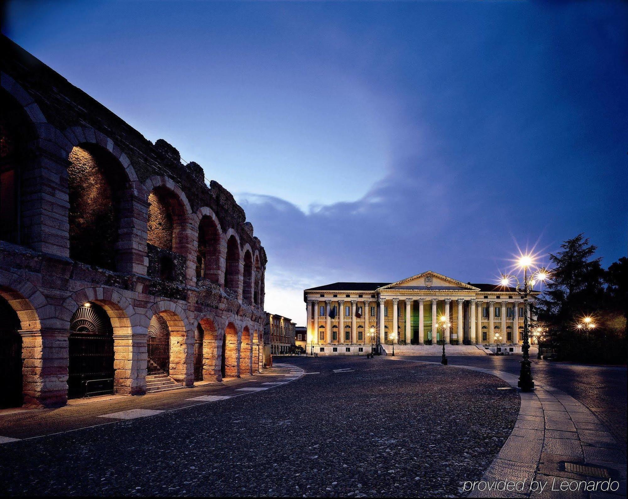 Escalus Luxury Suites Verona Ngoại thất bức ảnh